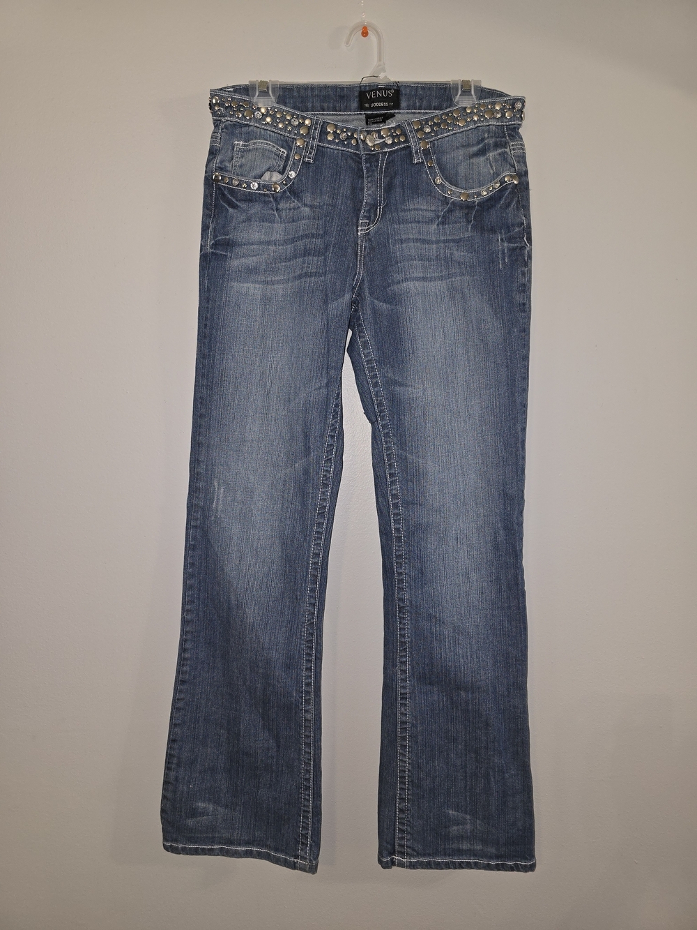 VENUS - Studded Waist Bootcut Jeans